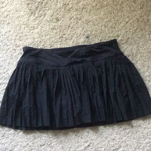 Lululemon pleated running skirt
